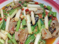 -二钳洞庭虾蟹·江湖菜(成都鹭岛店)
