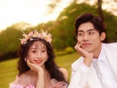 -经典婚纱摄影美学馆·私人定制