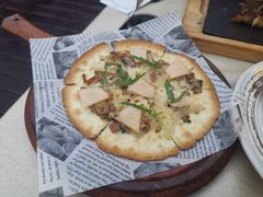 培根芝士薄脆饼-埠口精酿夜景餐酒吧· BREWPORT BISTRO(长嘉汇重庆之眼店)