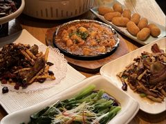 -小三峡食府(西五路店)