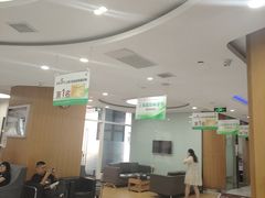 -雅悦齿科(顾村公园店)