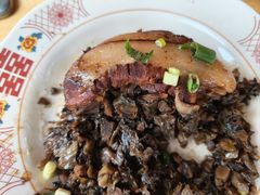 -老方桌烂蹄花川菜馆(九龙坡店)