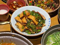 -吃饭皇帝大土家民族菜(正大广场店)