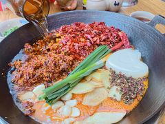 -周幺妹重庆老火锅(银泰城总店)