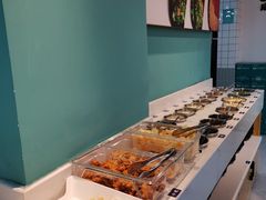 自助取餐区-屋头串串(龙潭寺店)