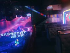 -路边边.炒菜烧烤.音乐餐厅(良乡长虹店)