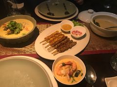 -Sala Thai Restaurant