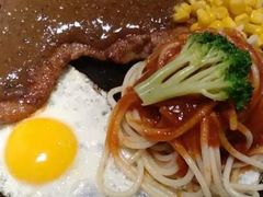 -汤姆家的牛排意面披萨(新城市广场店)