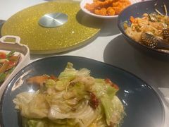 -耶里夏丽·丝路国际新疆菜·清真食品(徐汇南丹东路臻选店)