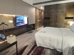 -广州天河希尔顿酒店
