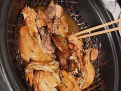 炭焐竹林鸡-新安人家·22年本地餐厅