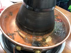-楼外楼大刀肉传统火锅居(博学路店)