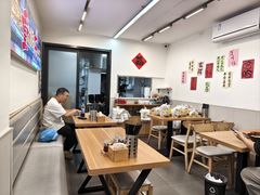 -丽影重庆小面(定西路店)