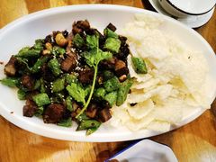 -小厨子私房菜·云南美食店