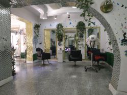 -铭廊韩式美容美发