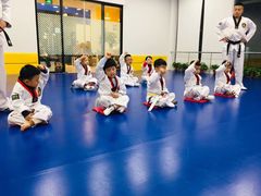 -金载勋跆拳道场(玲东花园店)