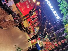 -釜御山海鲜烤肉火锅自助(新城市中心店)