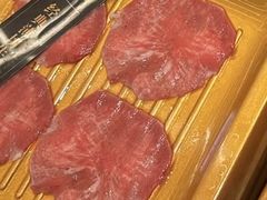 -牛YO寿喜烧·铁板烧和牛火锅自助(市府恒隆店)