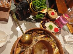 -慢丽江·云南野生菌土鸡锅(付家庄店)