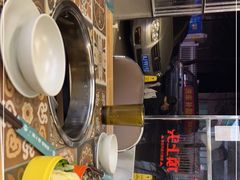 -顶上头·螺蛳火锅(五一新村店)