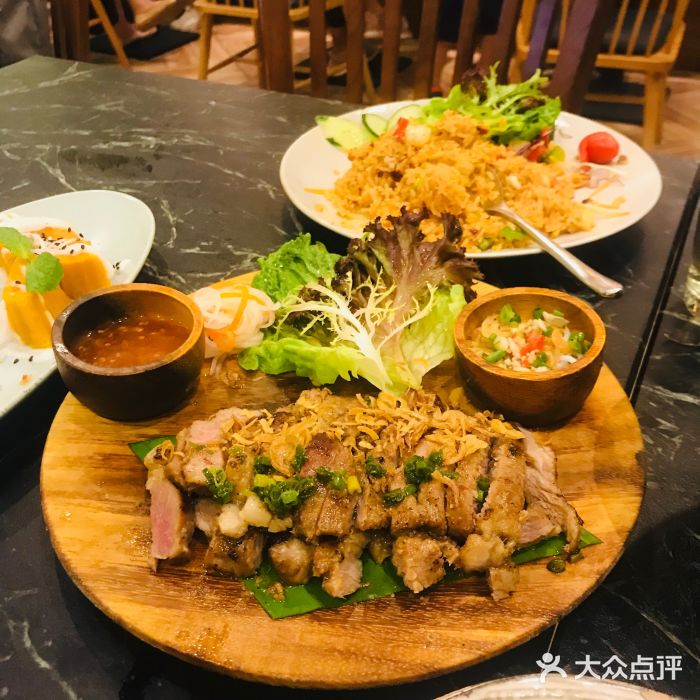 岘港·越南料理(悠方店-南越古法炭烤鸡扒图片-成都美食-大众点评网