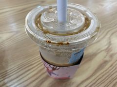 -瑞幸咖啡(大冲商务中心C座店)