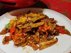 -鱼满舱·鲜活海鲜·正宗鲁菜