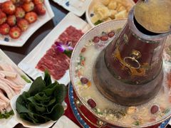 -爱新觉罗福臨火锅馆(万科滑雪场店)