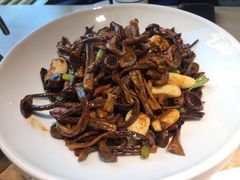 砂锅鹿茸菌-味莊·青岛菜(云霄路店)
