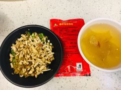 -钢管厂五区小郡肝串串香(蜀都万达店)