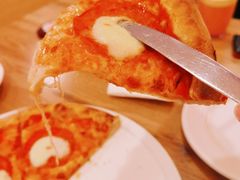 -城市大道红炉披萨烘焙坊