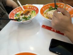 -程胖娃重庆小面(嘉禾金铂店)