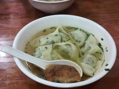 -潘国仙耳光馄饨(黄家阙路店)