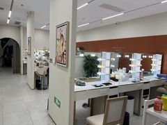 -HIMO海马体照相馆(上海华润CP静安店)