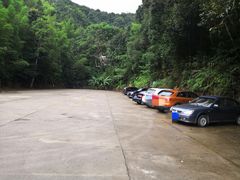 -南昆山川龙瀑布