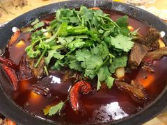 牛肉牛筋火锅-江城燕子大排档(江汉路步行街店)