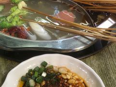 -鑫源碟串串香(后卫寨店)