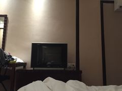 -汉庭(上海虹桥机场新店)