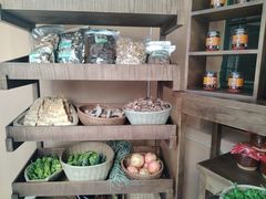 -七步香云南山里菜(昆明老街店)