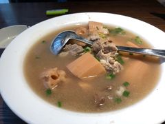 -自己人(九码头店)