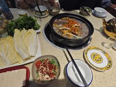 -九寨沟特色牦牛肉汤锅