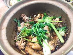 沙锅鸡-幽优农庄·森波拉特色本地农家菜