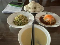 -鲸励母婴月嫂(望京店)
