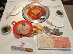-周师兄大刀腰片火锅(磁器口直营店)
