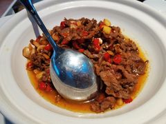 衡阳菜籽油炒牛肉-渔痴鱼醉·湖南洞庭鱼宴(大悦汇店)