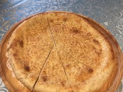 馕坑芝麻馕-巴扎美食·新疆菜·西域歌舞表演餐厅(新疆大厦店)
