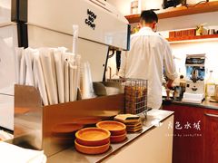 -Legno.ita Coffee by Wood(襄阳南路店)