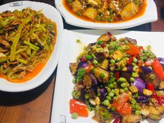-老兰家传统烧烤炒菜泡馍(小南门店)