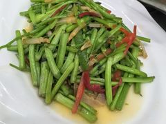 -万佛湖许老大铁锅鱼(黑金冠店)