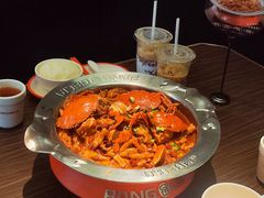 -胖哥俩肉蟹煲(杭州大厦中央广场店)